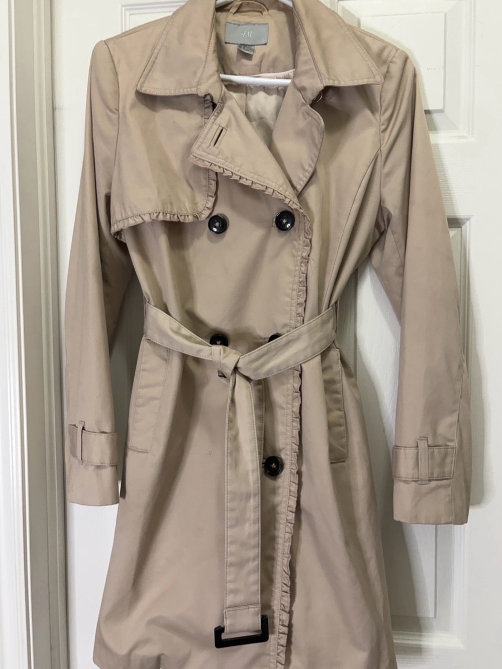 H&M Light Beige Double-Breasted Trench with Belt - Picture 16 of 16